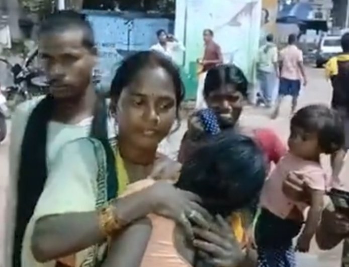 घर में खेलते समय करंट की चपेट में आया मासूम, परिवार में मचा कोहराम